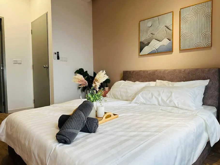 Mvc50#Family Suite 9Pax 3 Rooms M Vertica Velocity Mall Cheras Kuala Lumpur 0*,  Malaysia
