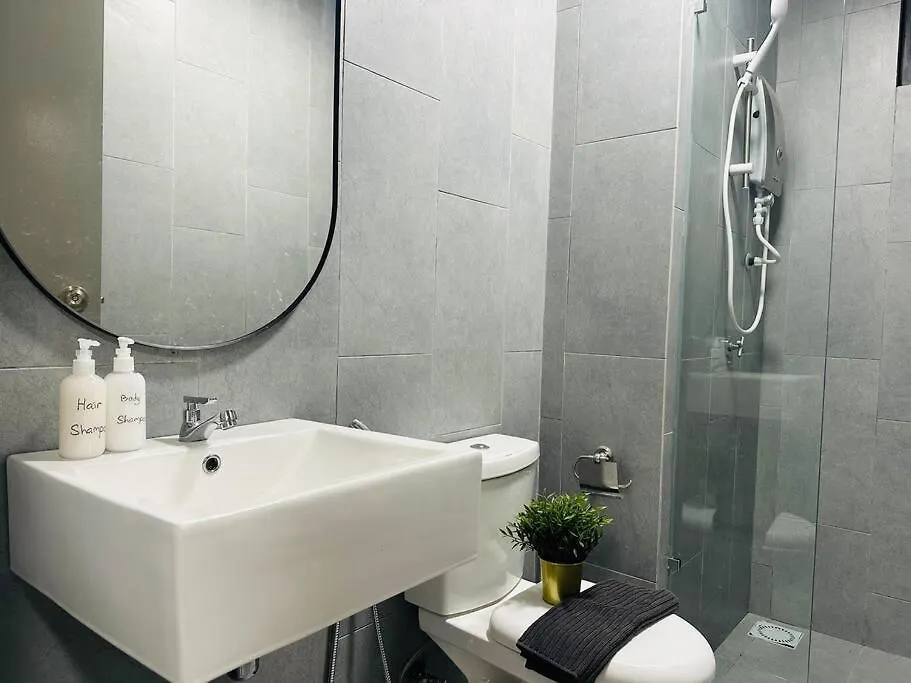 Mvc50#Family Suite 9Pax 3 Rooms M Vertica Velocity Mall Cheras Kuala Lumpur Apartment